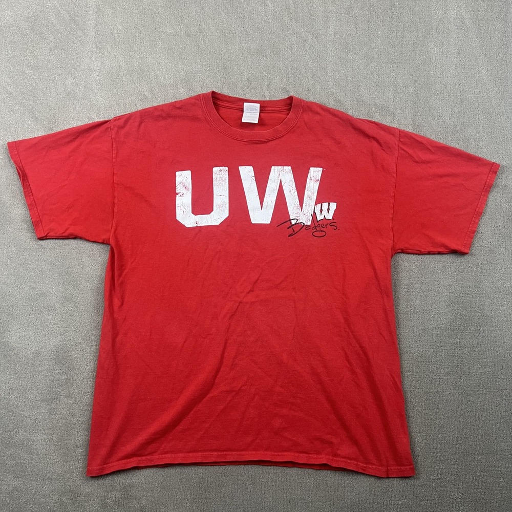 Gildan Wisconsin Badgers T Shirt Mens XL Red UW Graphic NCAA College Cotton Tee